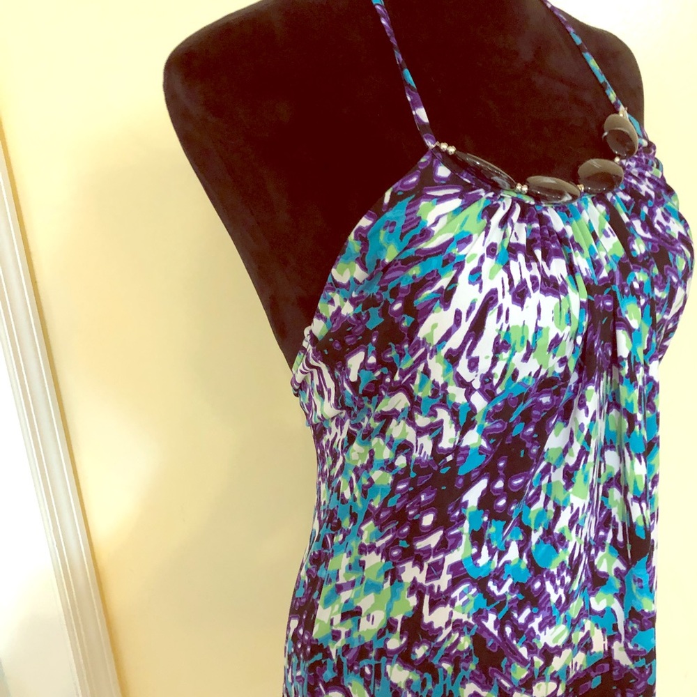 Elegant halter blouse.